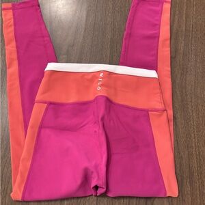 Wilo color block legging size small